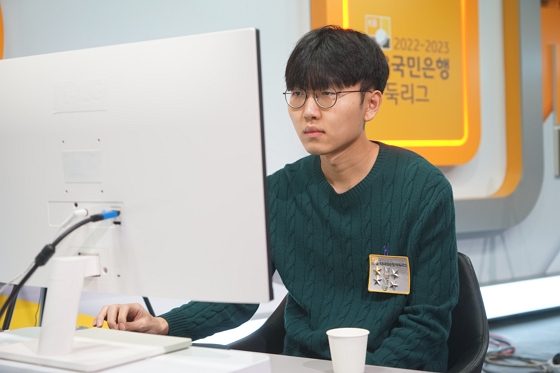 신진서, 승률 90% 돌파...연간 승률 기록 고쳐 쓸까 