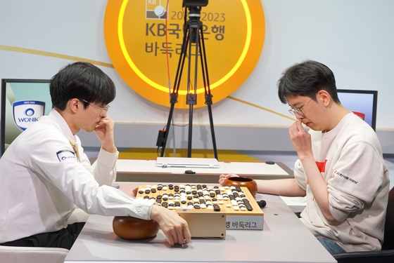 역전, 역전, 또 역전 