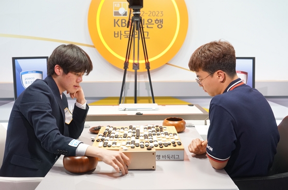 한우진의 '3%에서 뒤집기'...안성준 잡고 포스코 살렸다