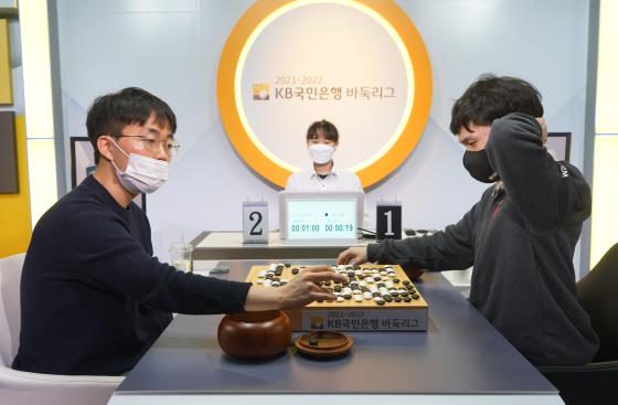 '돌아온 리거'  박민규.김세동의 하이파이브  