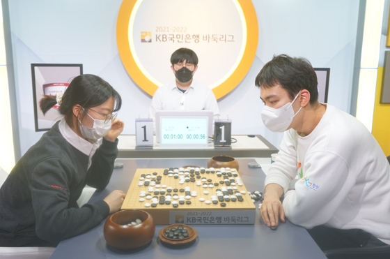 최정, 일곱 번 만에 박정환 꺾었다 