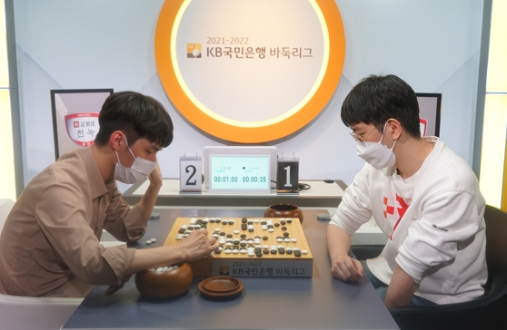 김명훈 더블헤더 승리...정관장천녹 '유종의 미' 